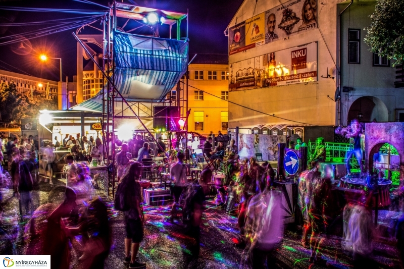 Hétfő esti VIDOR Kert