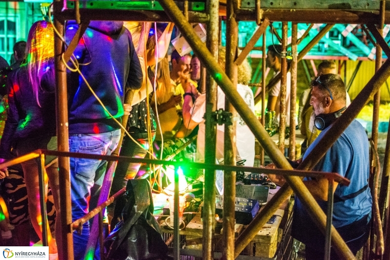 Hétfő esti VIDOR Kert