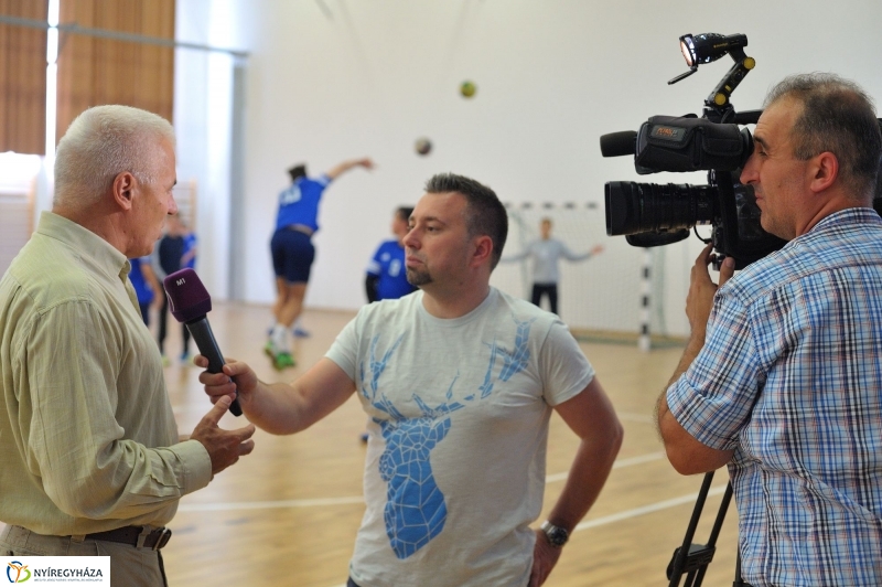 Tornacsarnokot adtak át