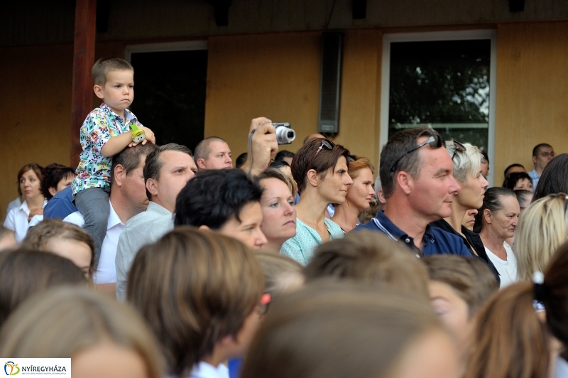 Tanévnyitó ünnepség az Apáczai iskolában