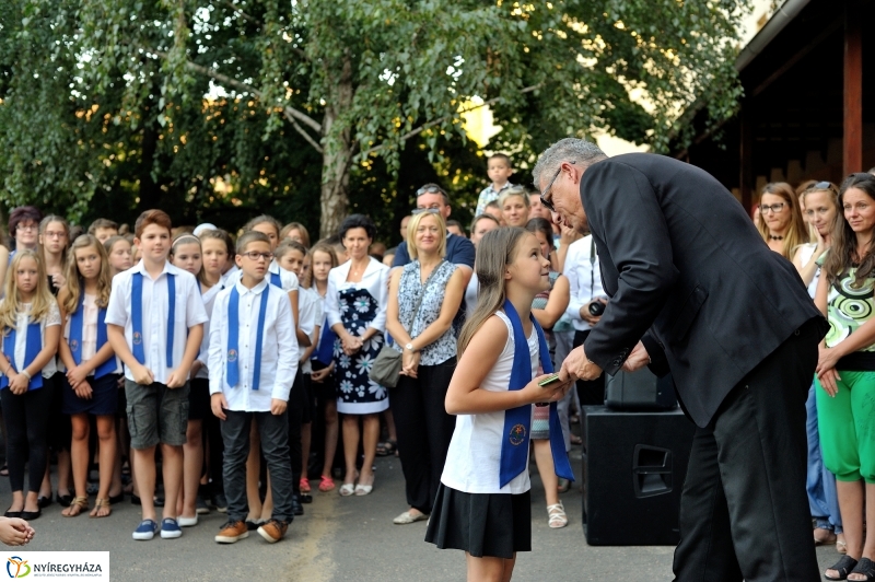 Tanévnyitó ünnepség az Apáczai iskolában