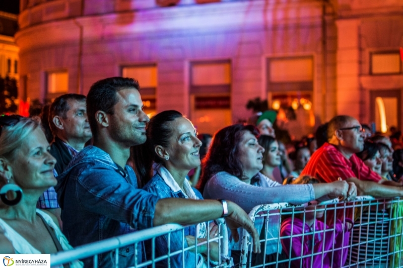 Budapest Bár koncert a VIDOR Fesztiválon