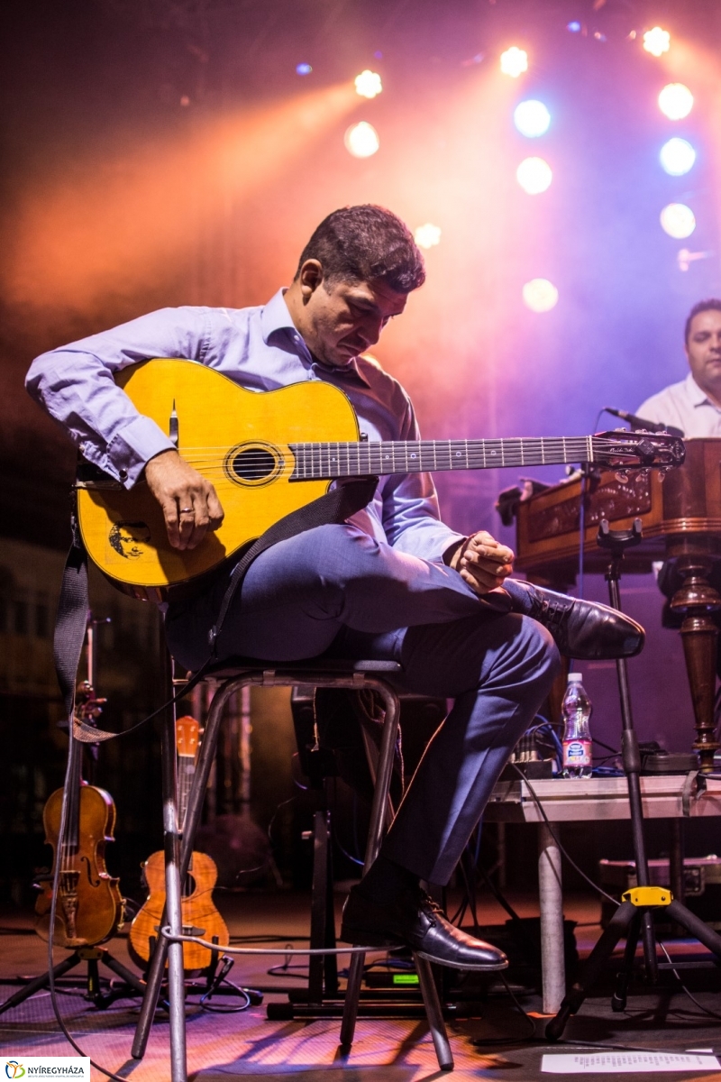 Budapest Bár koncert a VIDOR Fesztiválon