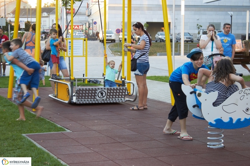 Népszerű az integrált játszótér