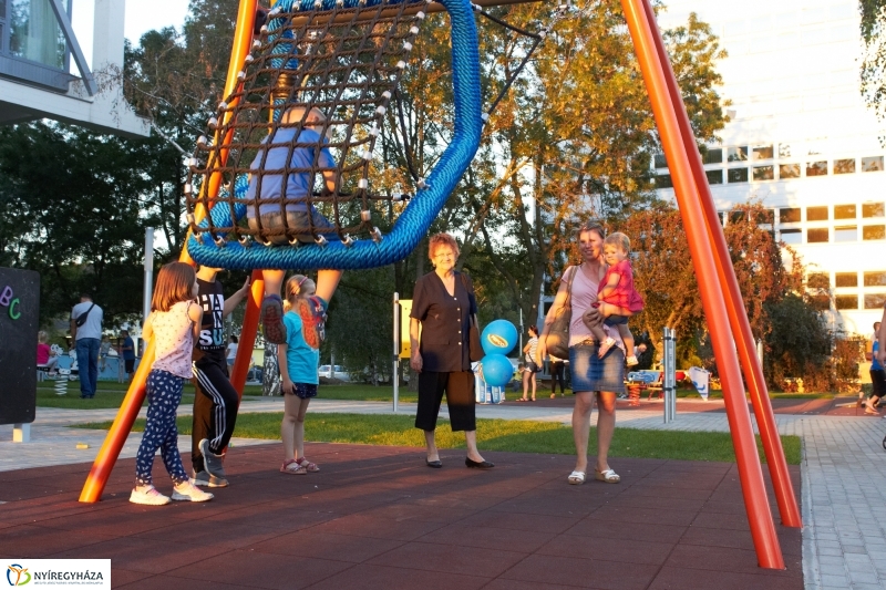 Népszerű az integrált játszótér