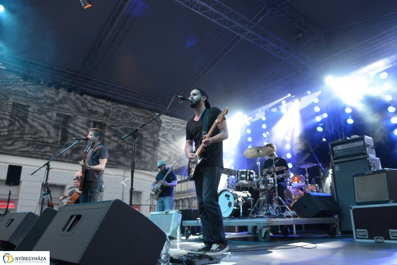 Szabó Balázsék a téren