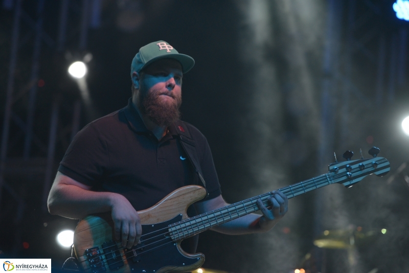 Szabó Balázsék a téren