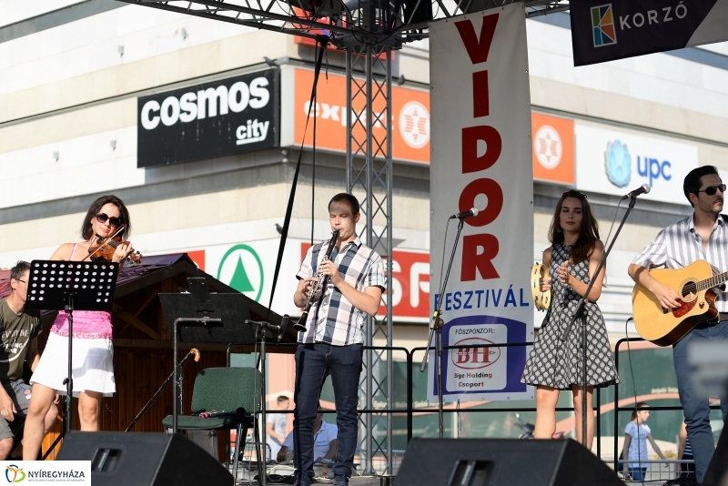 VIDOR szombat a FIRKIN zenekarral