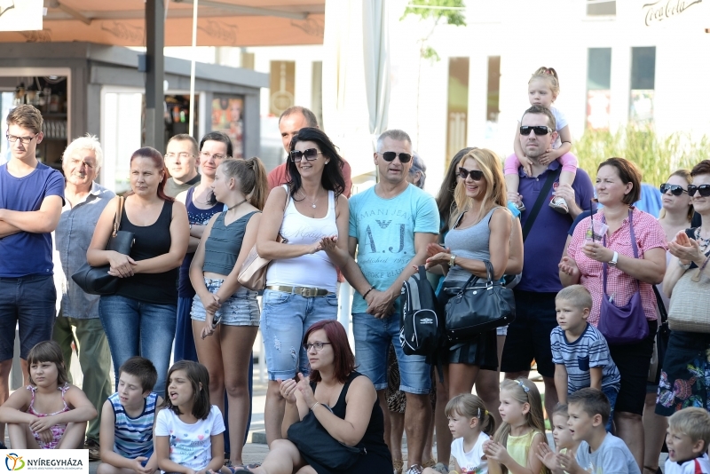 VIDOR szombat a FIRKIN zenekarral