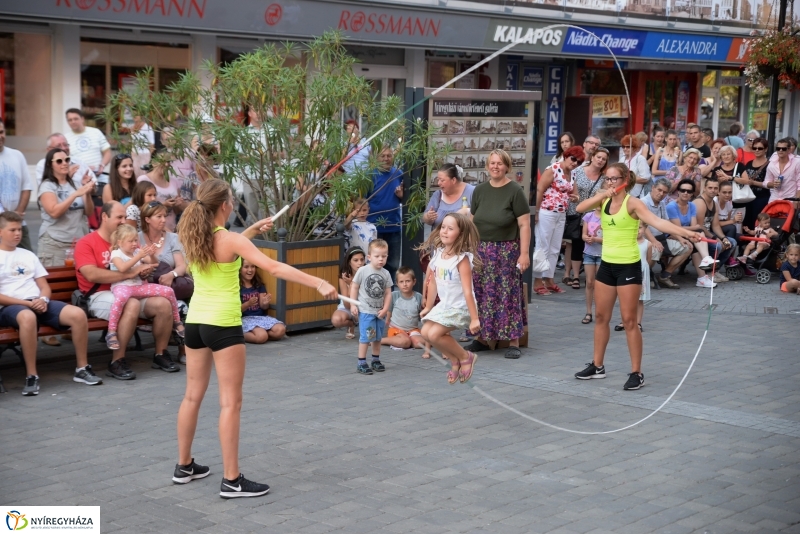 VIDOR szombat a FIRKIN zenekarral