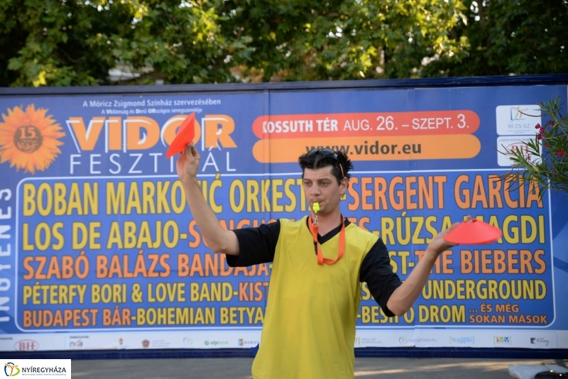 VIDOR szombat a FIRKIN zenekarral