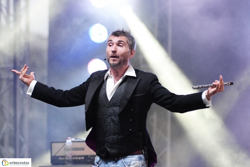 VIDOR szombat a FIRKIN zenekarral