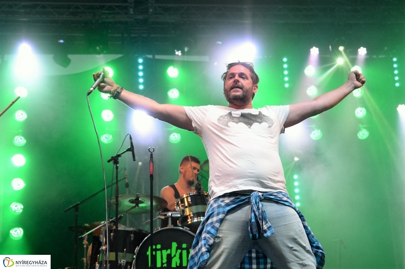 VIDOR szombat a FIRKIN zenekarral