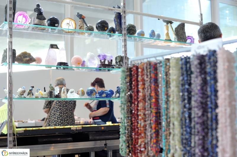 Ásványbörze Nyíregyházán