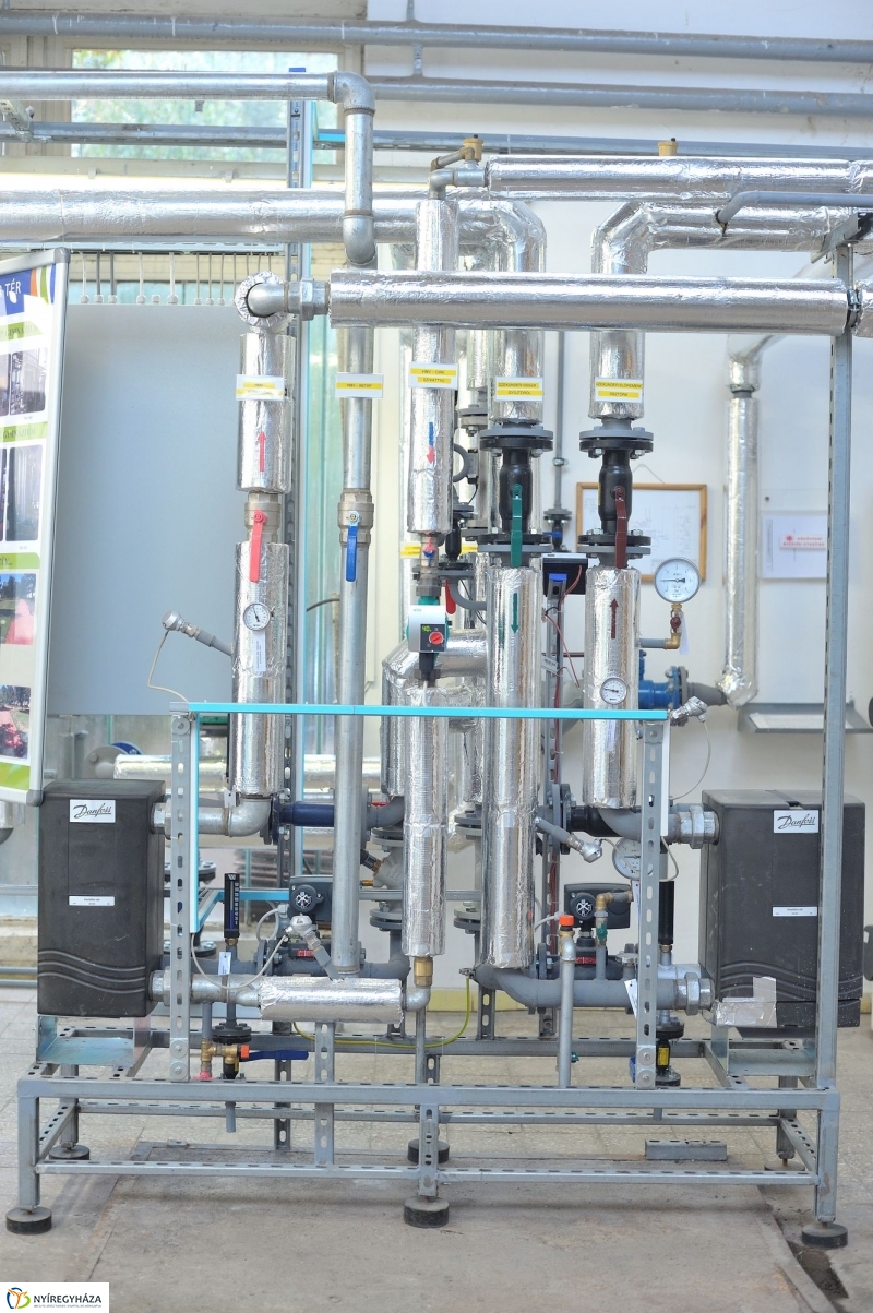 Új távfűtési vezeték építés záróprojektje