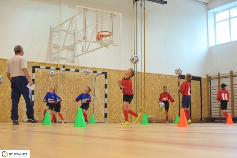 Tornaterem átadás a Móricz iskolában