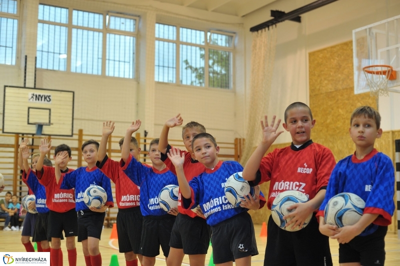 Tornaterem átadás a Móricz iskolában