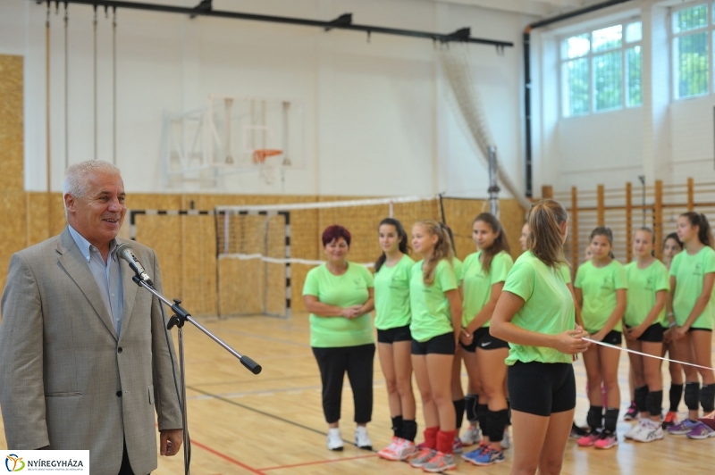 Tornaterem átadás a Móricz iskolában