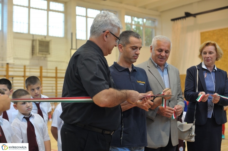 Tornaterem átadás a Móricz iskolában