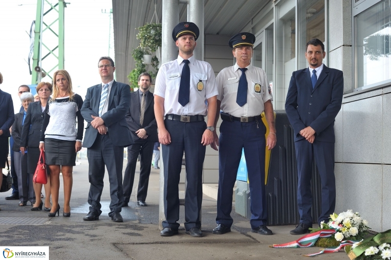 Emlékezés a bombázásra - fotó Szarka Lajos