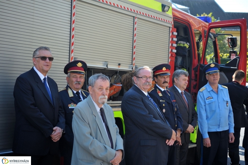 Ünnepség a tűzoltóknál - fotó Szarka Lajos