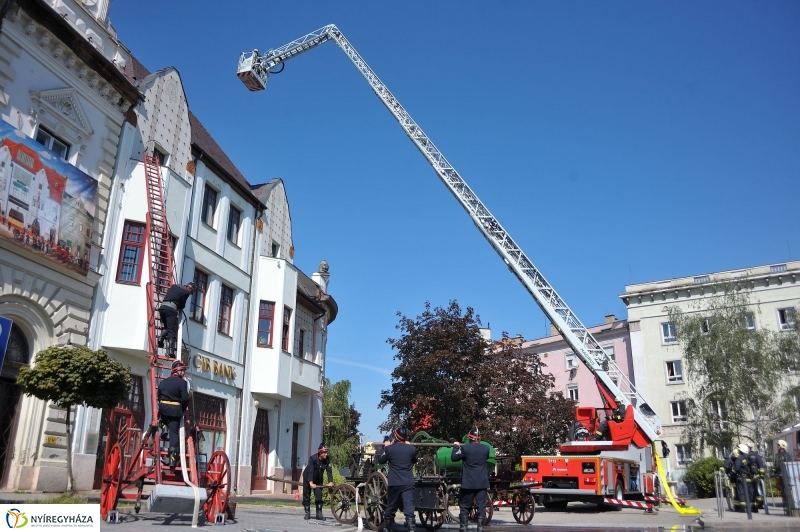 Ünnepség a tűzoltóknál - fotó Szarka Lajos
