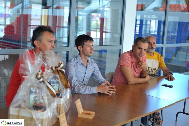 Helebrandt Mátét köszöntötték - fotó Szarka Lajos