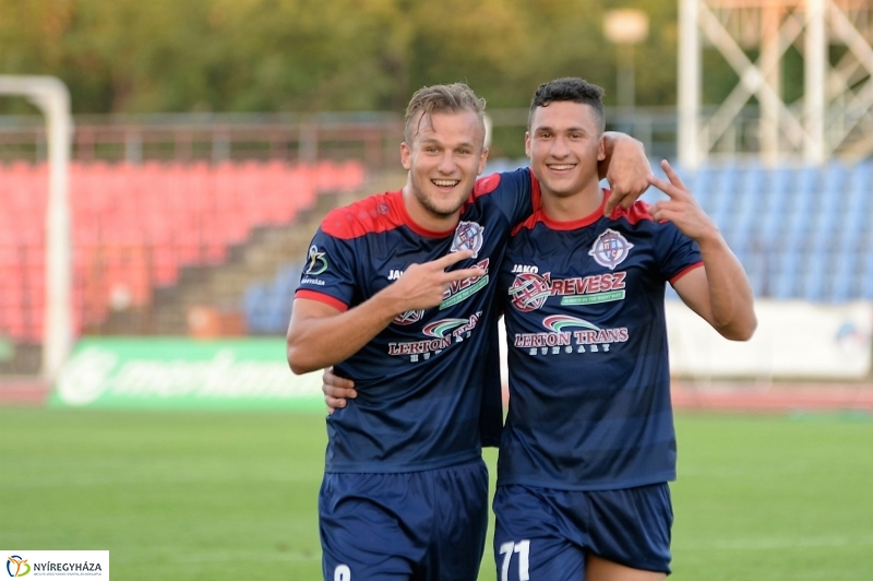 Szpari-Szeged 2011 labdarúgó mérkőzés 2-0