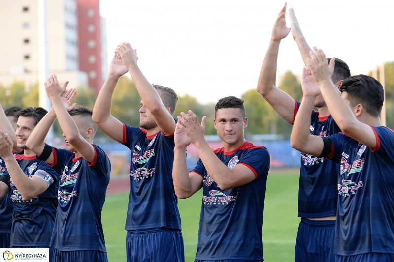 Szpari-Szeged 2011 labdarúgó mérkőzés 2-0