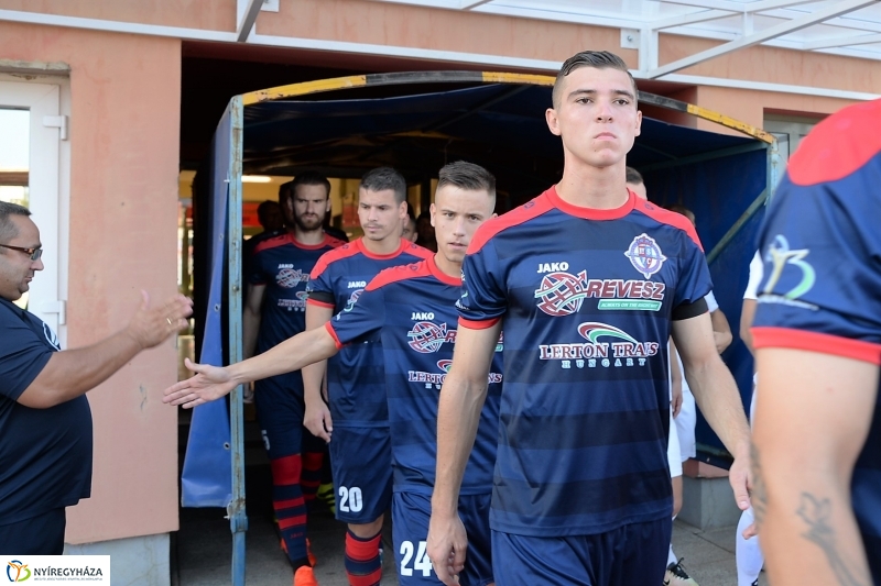 Szpari-Szeged 2011 labdarúgó mérkőzés 2-0