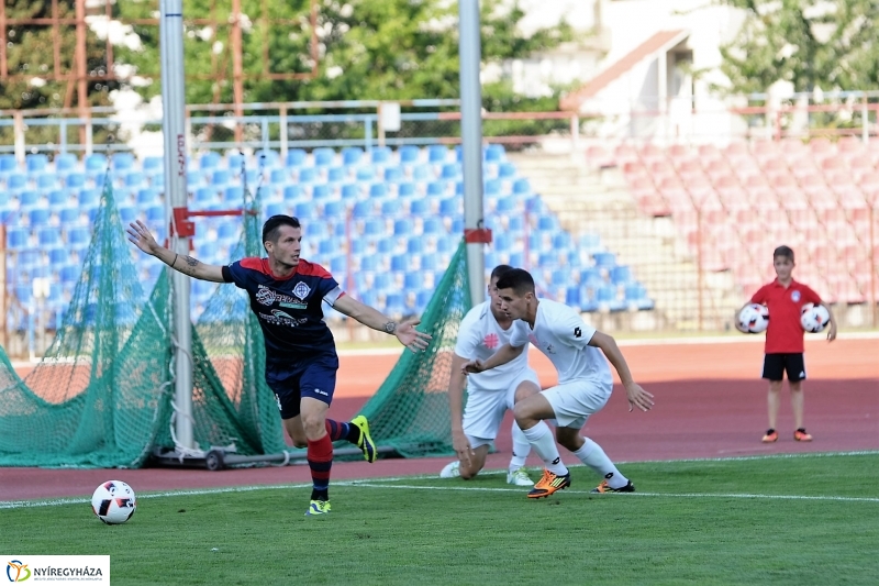 Szpari-Szeged 2011 labdarúgó mérkőzés 2-0