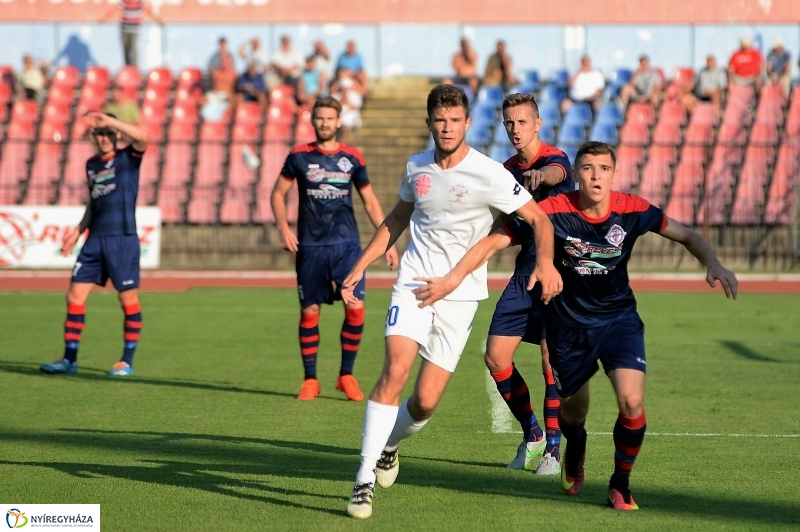 Szpari-Szeged 2011 labdarúgó mérkőzés 2-0