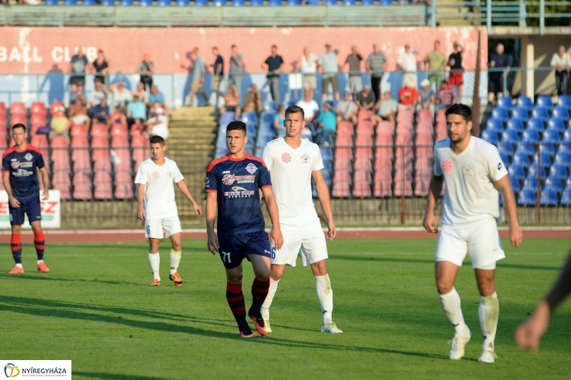 Szpari-Szeged 2011 labdarúgó mérkőzés 2-0
