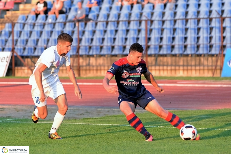 Szpari-Szeged 2011 labdarúgó mérkőzés 2-0