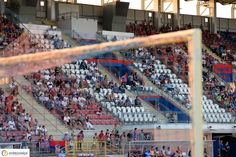 Szpari-Szeged 2011 labdarúgó mérkőzés 2-0