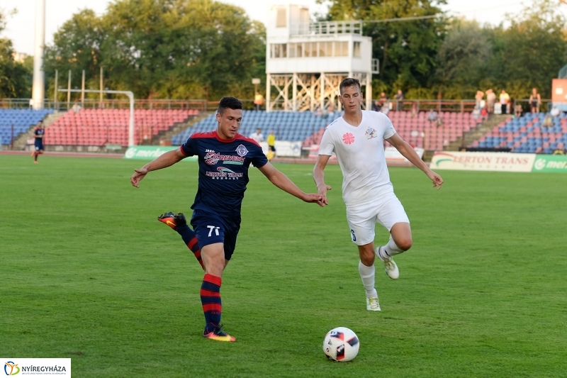 Szpari-Szeged 2011 labdarúgó mérkőzés 2-0