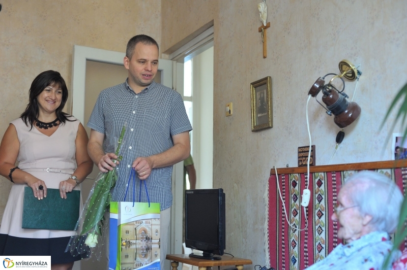 Szépkorú köszöntése - Csabai Mihályné