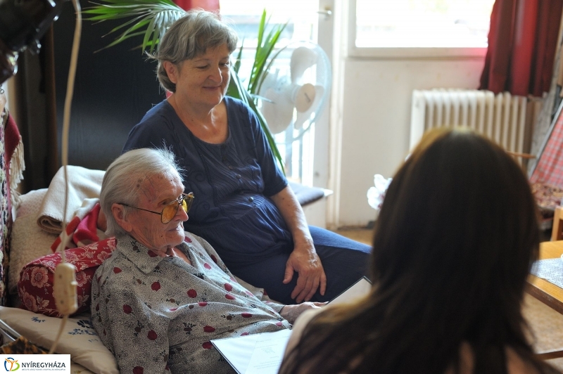 Szépkorú köszöntése - Csabai Mihályné