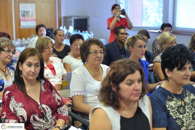 Vöröskereszt tisztújító küldöttgyűlés - fotó Szarka Lajos