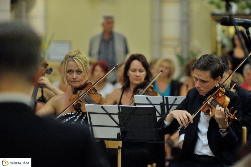 Hangok és harangok Mága Zoltán koncertje - fotó Szarka Lajos