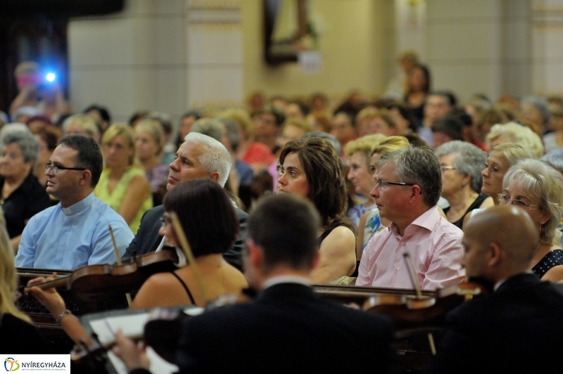 Hangok és harangok Mága Zoltán koncertje - fotó Szarka Lajos
