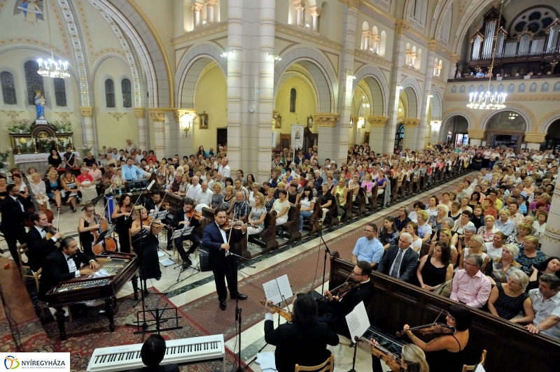 Hangok és harangok Mága Zoltán koncertje - fotó Szarka Lajos