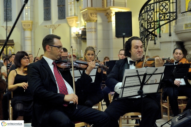 Hangok és harangok Mága Zoltán koncertje - fotó Szarka Lajos