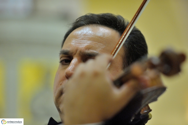 Hangok és harangok Mága Zoltán koncertje - fotó Szarka Lajos