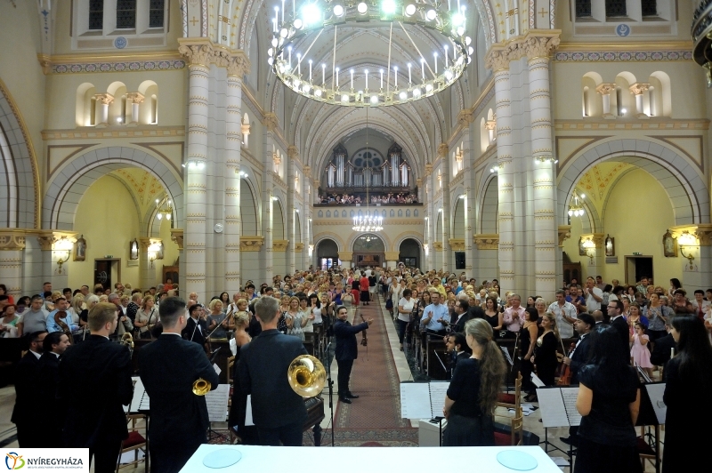 Hangok és harangok Mága Zoltán koncertje - fotó Szarka Lajos