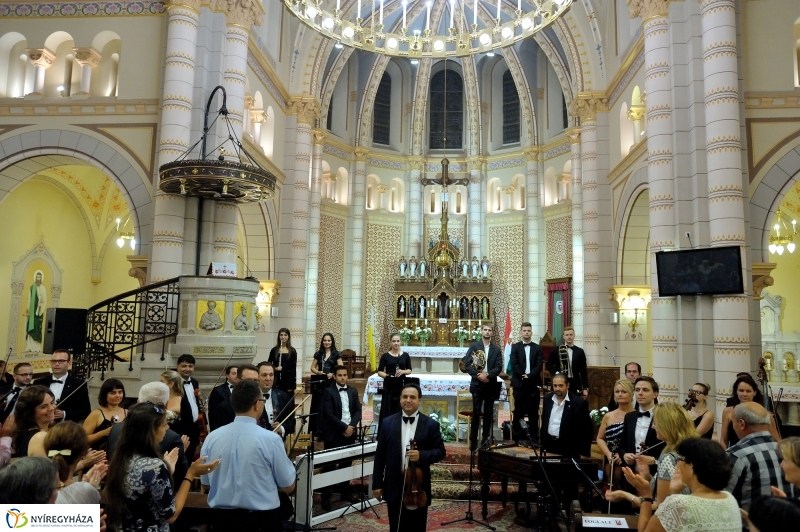 Hangok és harangok Mága Zoltán koncertje - fotó Szarka Lajos