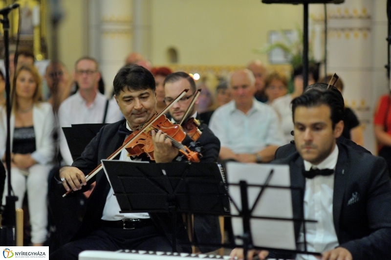 Hangok és harangok Mága Zoltán koncertje - fotó Szarka Lajos