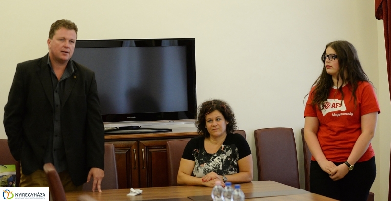 Cserediákok fogadása a Városházán