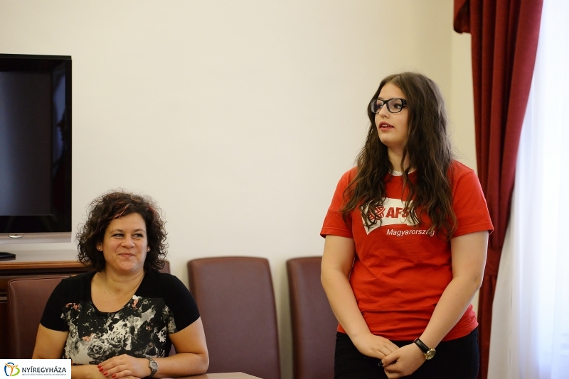 Cserediákok fogadása a Városházán