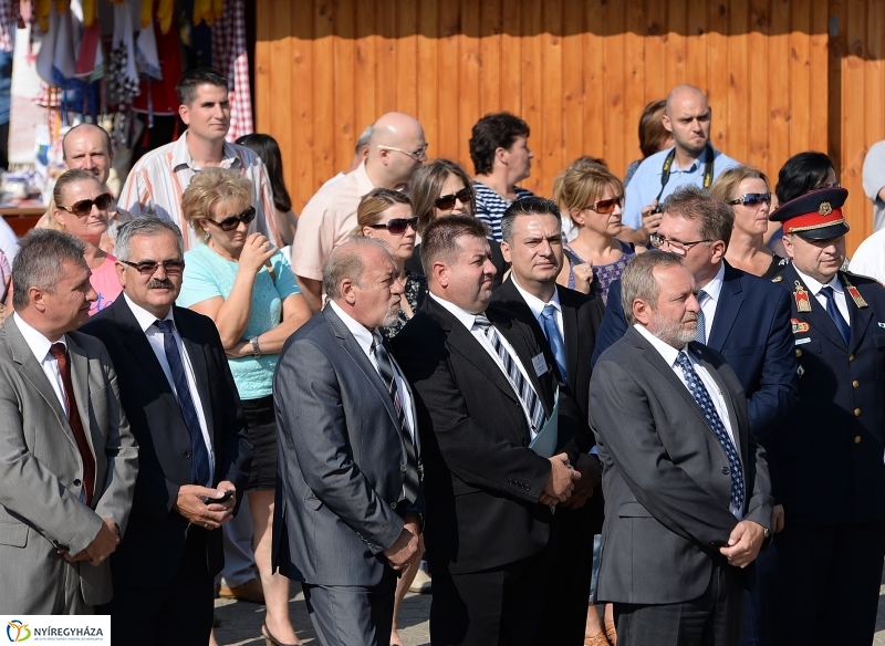 Közfoglalkoztatási Kiállítás és Vásár a Continentál Arénában